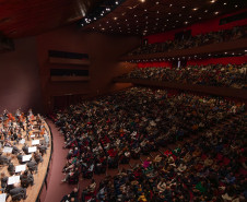Volta da Orquestra, Bakun no MON, Ney Matogrosso e "Lenda das Cataratas" agitam a agenda cultural