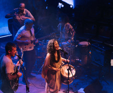 Festival de Curitiba, com tributo a Dalton e Ray Charles, e novas oficinas agitam a agenda cultural