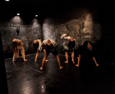 Espetáculo de dança contemporânea estreia com entrada gratuita no Teatro José Maria Santos