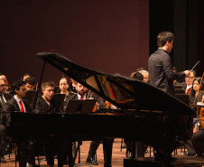 2 mil pessoas acompanharam o concerto da Orquestra Sinfônica do Paraná neste domingo