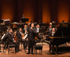 2 mil pessoas acompanharam o concerto da Orquestra Sinfônica do Paraná neste domingo