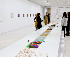Arte para Maiores promove encontro na mostra “Veemente”, de Gabriel de la Mora