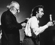 Miniauditório do Guaíra recebe peça que tem entrevista imaginária com Fellini