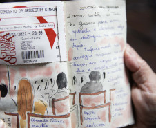 Doralice Araújo acompanha os concertos da Orquestra Sinfônica do Paraná há mais de 30 anos; na última década, passou a transformar essa paixão em arte.