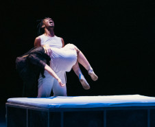 Balé Teatro Guaíra e Orquestra Sinfônica de Minas Gerais apresentam releitura do clássico Romeu e Julieta no Palácio das Artes