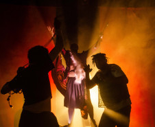 “Noget’s de Sobremesa” entra em cartaz no Miniauditório do Teatro Guaíra no final de semana