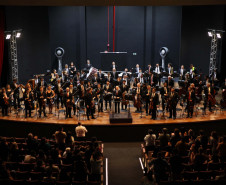 Projeto que leva Orquestra Sinfônica do Paraná para fora do Guaíra forma novas plateias