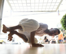 Teatro Guaíra oferece curso gratuito para artistas de artes cênicas