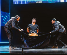 Espetáculo traz grandes ilusionistas internacionais ao palco do Guairão no sábado