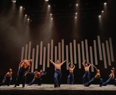 Balé Teatro Guaíra lota apresentações em Jacarezinho e emociona público do 20º EnCena