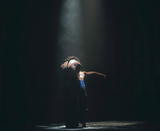 Balé Teatro Guaíra lota apresentações em Jacarezinho e emociona público do 20º EnCena