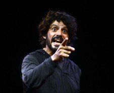 Centro Cultural Teatro Guaíra - Teatro José Maria Santos - Festival Homero Curitiba 2025 – De 14 a 24 de agosto (quinta a sábado às 20h e domingo às 19h), o Teatro José Maria dos Santos recebe o Festival Homero Curitiba 2025, com uma programação especial da Cia Iliadahomero de Teatro.
