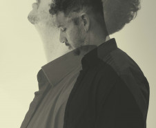 Centro Cultural Teatro Guaíra - Auditório Glauco Flores de Sá Brito (Miniauditório) Saulo Soul com Gustavo Arthury apresentam “Canções para o Teatro”