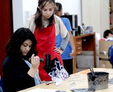 Centro Juvenil de Artes Plásticas divulga vagas remanescentes para o 2.º semestre