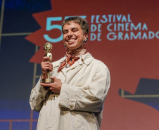 Com apoio do Estado, filme "Nó" ganha três Kikitos no Festival de Cinema de Gramado
