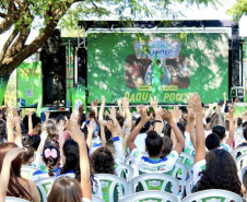 Cinema na Praça leva sucessos do audiovisual a cidades do Paraná em agosto e setembro