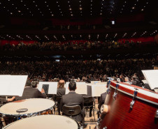 Concerto da Orquestra Sinfônica do Paraná (OSP) em homenagem ao compositor Sergei Prokofiev. Sob a regência do maestro convidado Christian Vásquez, e com participação do solista Guido Sant’Anna, o programa reuniu duas das mais importantes obras do século 20: o Concerto nº 2 para Violino e a Sinfonia nº 5 em Si bemol maior