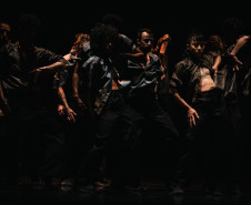 Turnê do Balé Teatro Guaíra leva dança contemporânea a Arapongas e Jacarezinho