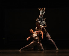 Entrada gratuita: Balé Teatro Guaíra leva dança contemporânea a Jacarezinho