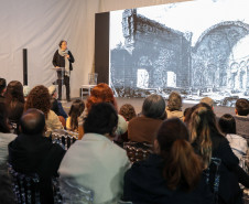 Masterclass com arquiteto Solano Benítez nesta sexta-feira (05) sobre o projeto arquitetônico do Centre Pompidou Paraná, em Foz do Iguaçu. Foto: Geraldo Bubniak/AEN