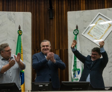 Assembleia Legislativa homenageia os 140 anos do Teatro Guaíra