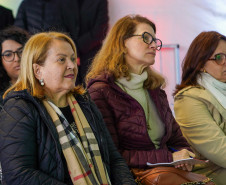 Comunidade de Foz participa de encontro com equipe do Centre Pompidou Paraná para debater novo museu