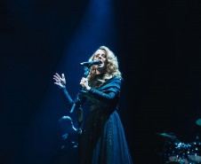 Centro Cultural Teatro Guaíra - Auditório Bento Munhoz da Rocha Neto - Adele Tribute – A cantora gaúcha Stephanie Lii sobe ao palco do Auditório Bento Munhoz da Rocha Neto (Guairão) em apresentação única no dia 12 de setembro (sexta-feira), às 21h15, com o espetáculo “Hello Adele Tribute”, uma homenagem emocionante e grandiosa a um dos maiores ícones da música internacional.
