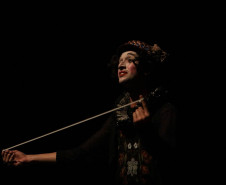 Com teatro lotado, G2 Cia. de Dança encerra 35º Festival de Cascavel
