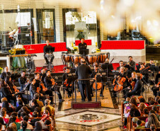 Orquestra Sinfônica do Paraná encanta público em primeira apresentação em Colombo