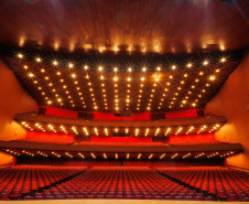 Teatro Guaíra é indicado ao Prêmio Cenym como melhor casa de espetáculos do Brasil