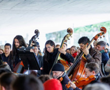 Orquestra Sinfônica do Paraná atrai mais de 1200 pessoas no concerto da série "Mostly Mozart"