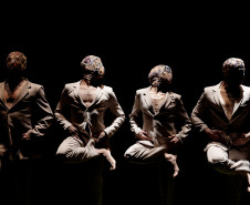 Balé Teatro Guaíra se apresenta no Sommerballet, realizado no icônico Teatro Bellevue.