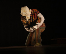 Com teatro lotado, G2 Cia. de Dança encerra 35º Festival de Cascavel