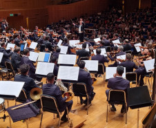 Orquestra Sinfônica do Paraná reúne mil pessoas em concerto inédito em Belo Horizonte