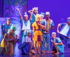 Centro Cultural Teatro Guaíra - Lendas Brasileiras