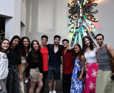 Balé Teatro Guaíra inspira novas gerações em apresentações em Ibiporã