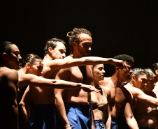 Balé Teatro Guaíra inspira novas gerações em apresentações em Ibiporã