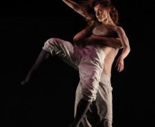Balé Teatro Guaíra levanta a plateia e emociona no Festival de Dança de Londrina