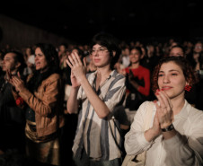 Balé Teatro Guaíra levanta a plateia e emociona no Festival de Dança de Londrina