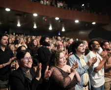 Balé Teatro Guaíra levanta a plateia e emociona no Festival de Dança de Londrina