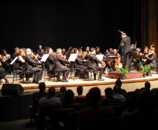 Recepção calorosa do público: Orquestra Sinfônica do Paraná abre o Festival de Música de Maringá