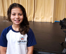 Balé Teatro Guaíra inspira novas gerações em apresentações em Ibiporã - Laura Berto da Palma, de 11 anos, também saiu encantada do teatro. “Eles são muito bons no que fazem. Eu já dancei aqui no teatro, e ver o Balé Guaíra me inspira a continuar”