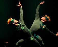 Lendas Brasileiras: crianças se encantam com espetáculo do Balé Teatro Guaíra e Orquestra Sinfônica do Paraná