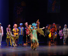 Lendas Brasileiras: crianças se encantam com espetáculo do Balé Teatro Guaíra e Orquestra Sinfônica do Paraná