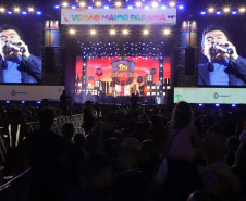 Show da dupla Rionegro e Solimões no Verão Maior Paraná.