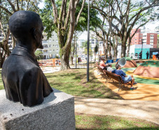 Arte a ceu aberto: mostra de Calderari será inaugurada no sábado na Praça Alfredo Andersen