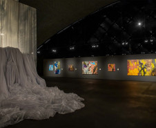 Com oficina de estêncil e interação com exposição, MON divulga agenda de dezembro