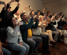 Alunos do Centro Juvenil de Artes Plásticas recebem certificação da República Tcheca