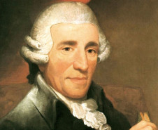 Orquestra Sinfônica do Paraná apresenta no próximo sábado (08) o quinto concerto da série “Mostly Mozart” no MON - Franz Joseph Haydn (1732–1809) é considerado uma das figuras fundadoras do período clássico.