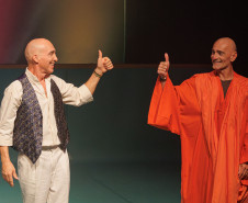 G2 Cia. de Dança emociona o público na última apresentação do ano de “Gregor – uma odisseia patética